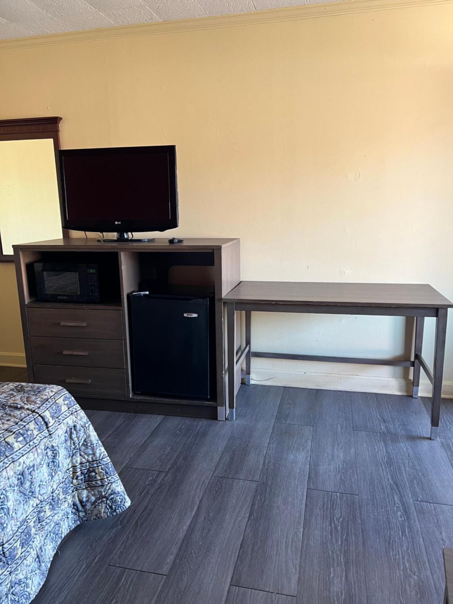 Ross Motel Williamston Dış mekan fotoğraf